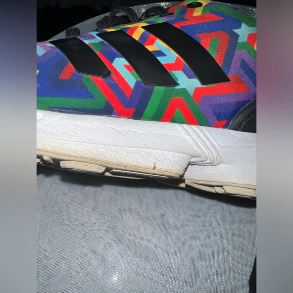 Adidas ZX Flux Torsion sneakers in a multi-color "Art Mosaic Rainbow" print - Picture 11 of 16